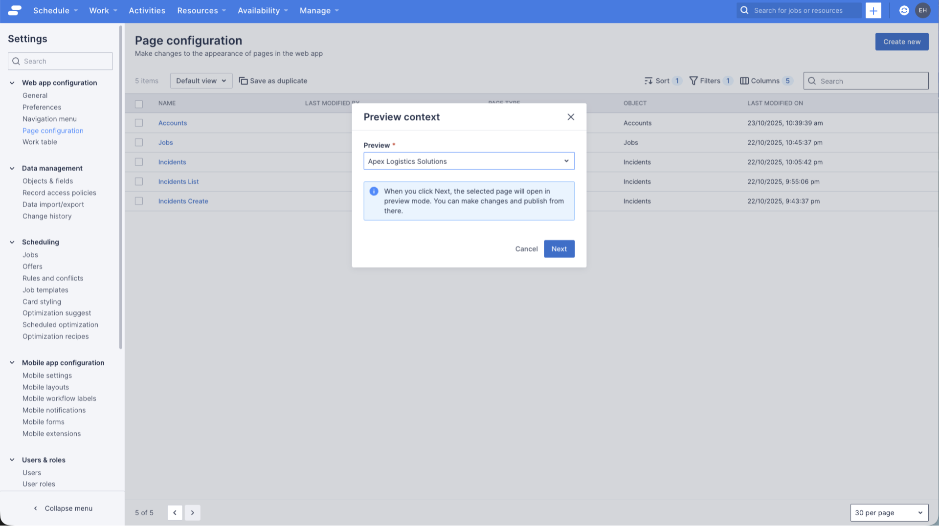 Setting the preview context when editing an existing page configuration.